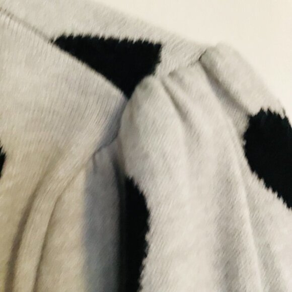 Kaily K Gray Viscose Blend Sweater with Heart Pattern Size S - Picture 7 of 9